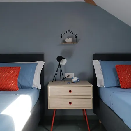 Skyline - Penthouse With Sea View & 2 Parking Spaces Апартаменты *
